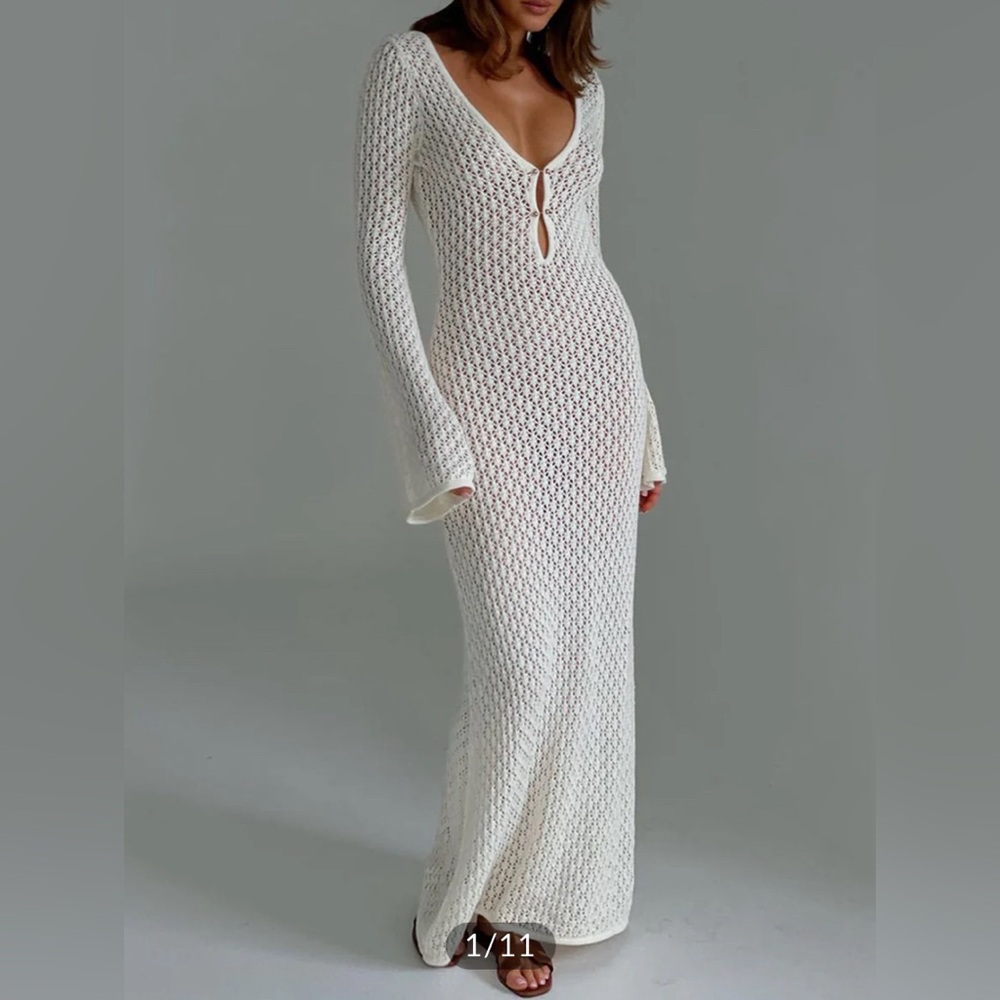 Beach knit coverup